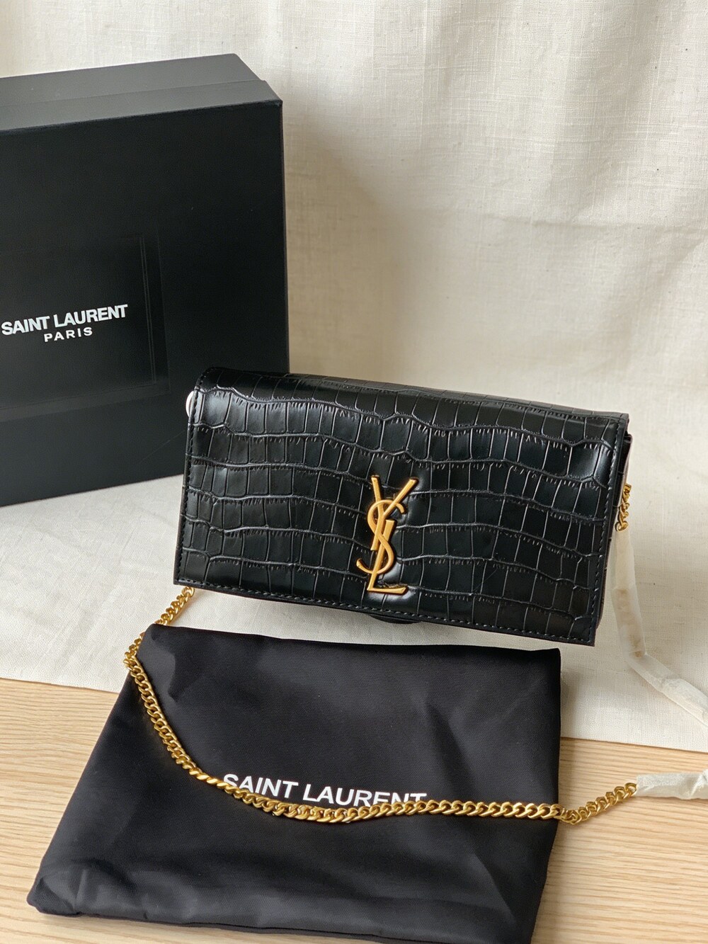 YSL KATE Medium Leather Shoulder Bag